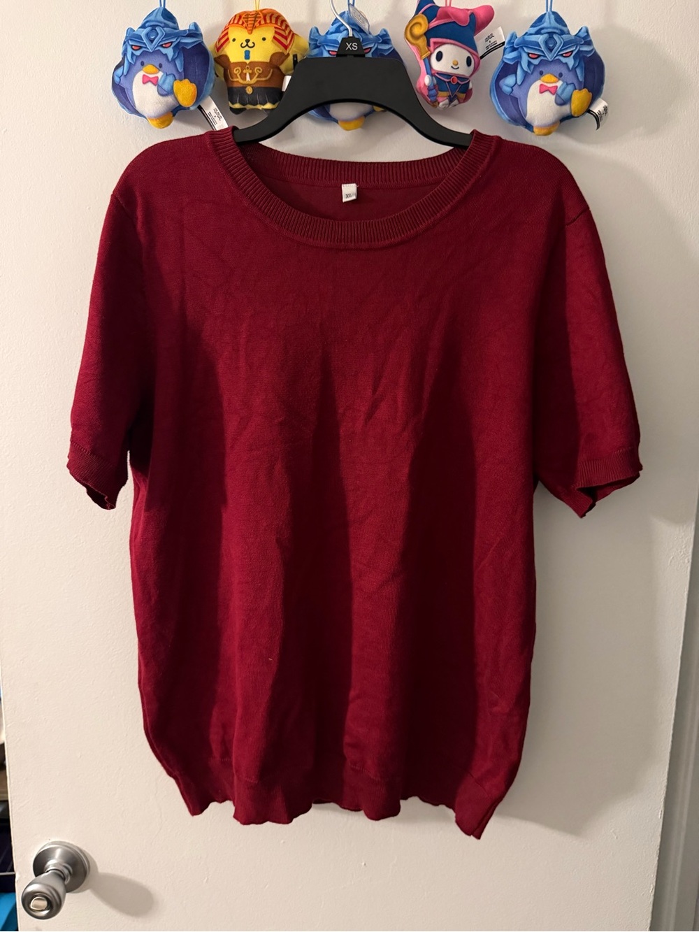 Women's Crewneck Short-Sleeve Sweater - Burgundy